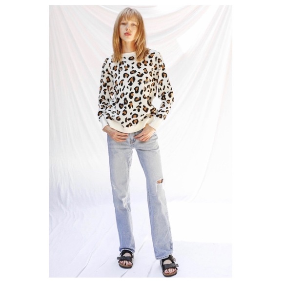 🍁New Fall🍁Leopard Print Cross Back Sweater - Picture 4 of 6